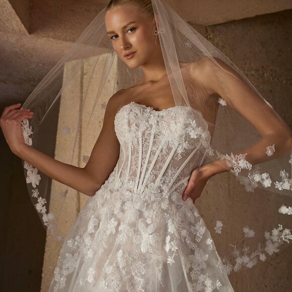 Rue Veil - Picture 1 of 2